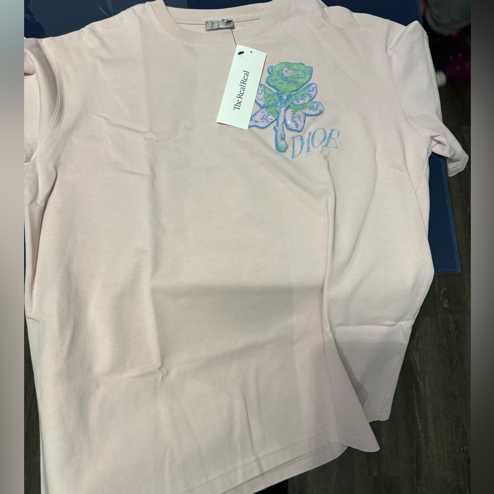 Men’s DIOR shirt in light pink